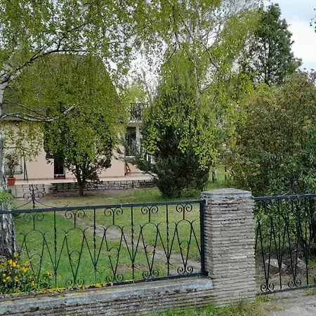 Szive Apartman 자르마디